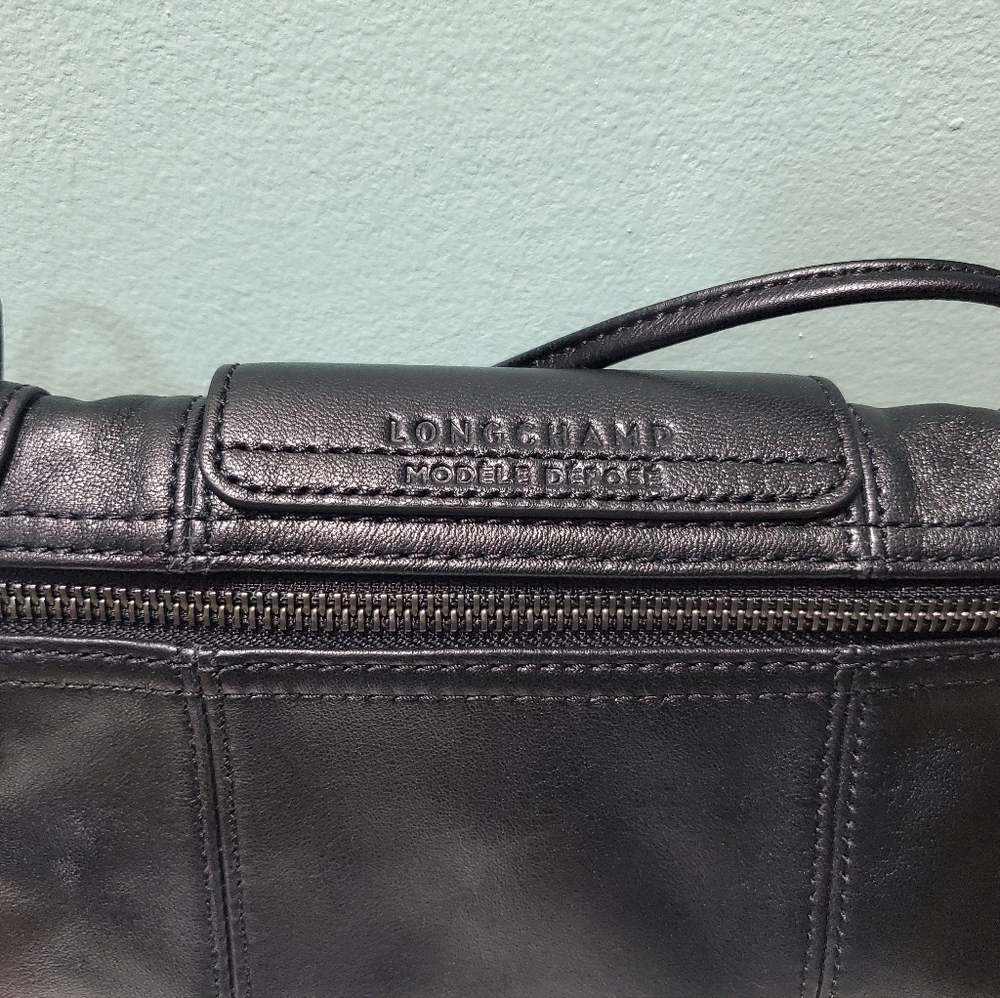 NEW LONGCHAMP Le Pliage Cuir Black Adjustable Strap Gunmetal Crossbody Bag - Picture 9 of 10